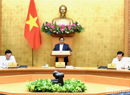 Thủ tướng Chính phủ Phạm Minh Chính chủ trì hội nghị trực tuyến với các địa phương đánh giá tình hình kinh tế - xã hội 9 tháng đầu năm 2023