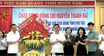 Phó Chủ tịch UBND tỉnh thăm, chúc mừng doanh nghiệp nhân ngày Doanh nhân Việt Nam