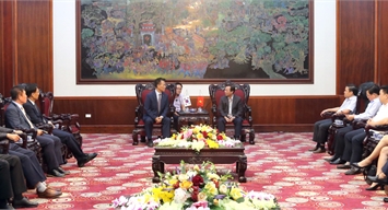 Chủ tịch UBND tỉnh Bùi Văn Quang tiếp Chủ tịch Hiệp hội doanh nghiệp Hàn Quốc