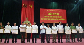 Tổng kết 15 năm thực hiện Nghị quyết Trung ương 5 (khóa VIII) về “Xây dựng và phát triển nền văn hóa Việt Nam tiên tiến, đậm đà bản sắc dân tộc”